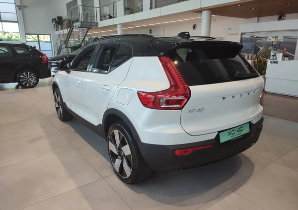 Volvo XC 40 cena 233900 przebieg: 10, rok produkcji 2023 z Wysokie Mazowieckie małe 154